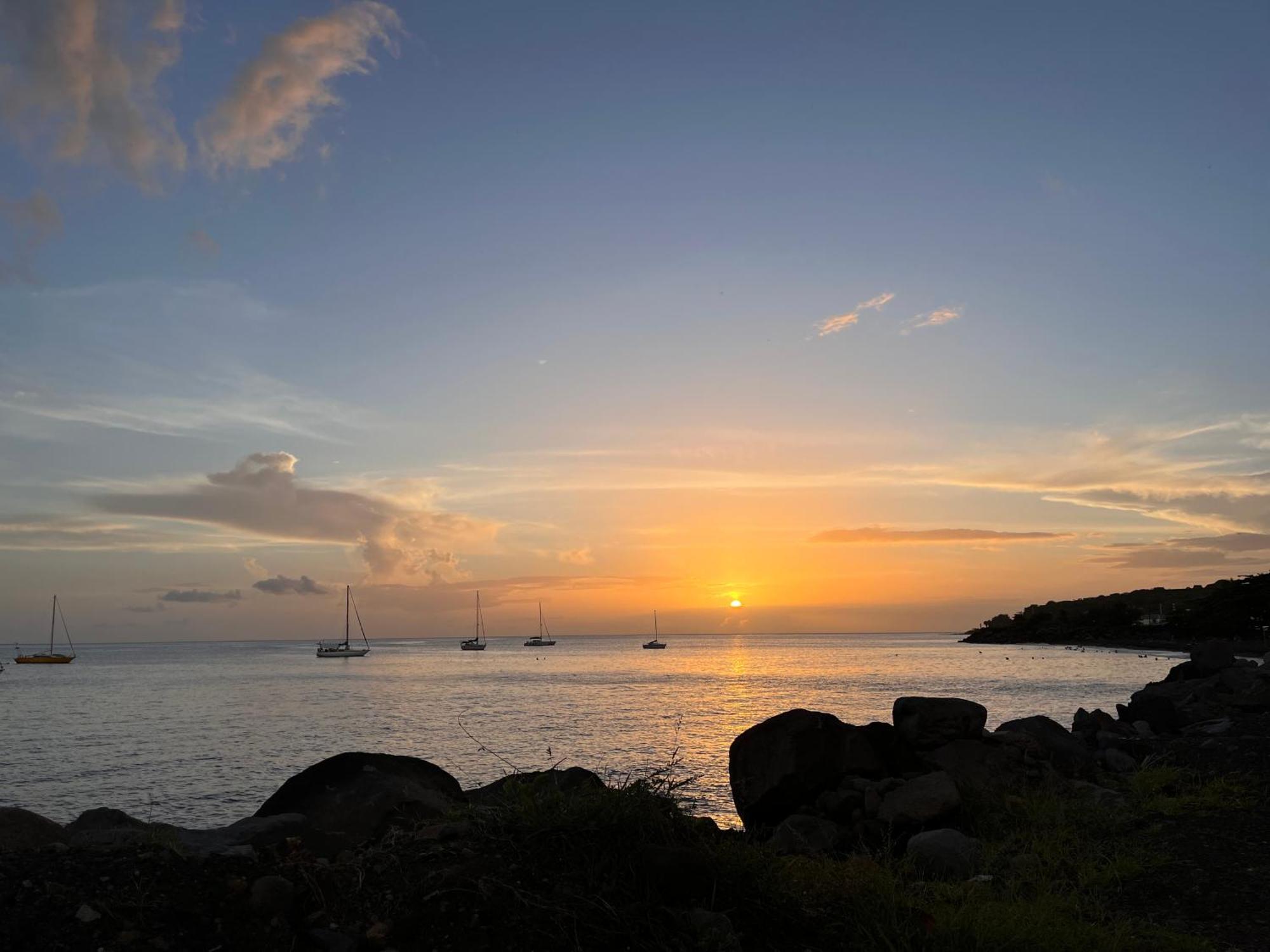 Tropical Golden, Vue Mer Et Plage A 5 Min A Pied Gourbeyre Zewnętrze zdjęcie